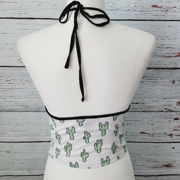 Forever21 Cactus Halter Crop Top - Picture 4 of 8